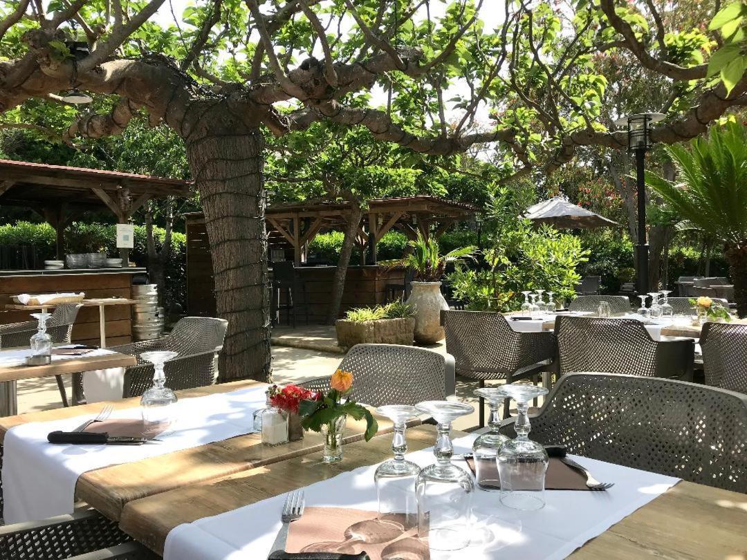 Hotel Restaurant Les Chasseurs Marine de Pietracorbara 외부 사진